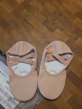 Stelle Ballet Slippers Pink New